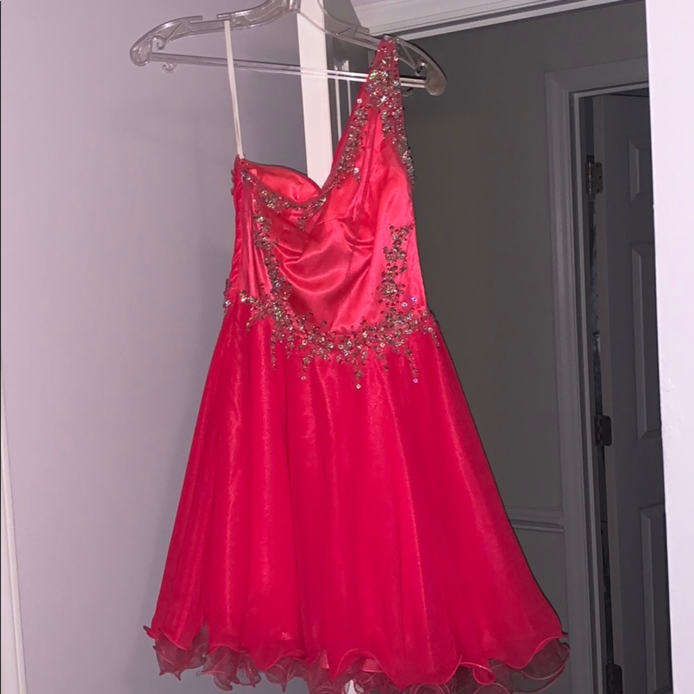 Short dress